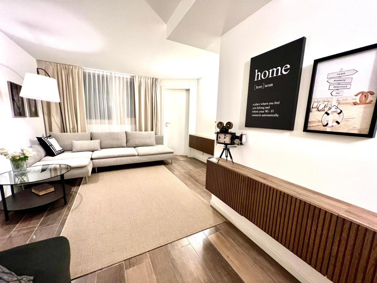 Paganini Suites And Apartments Sirmione Buitenkant foto