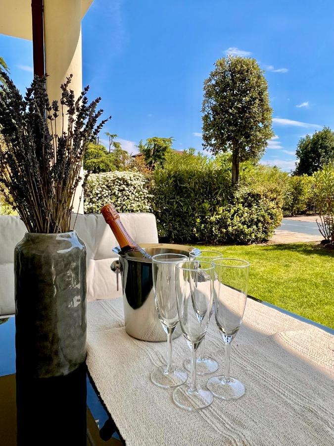 Paganini Suites And Apartments Sirmione Buitenkant foto